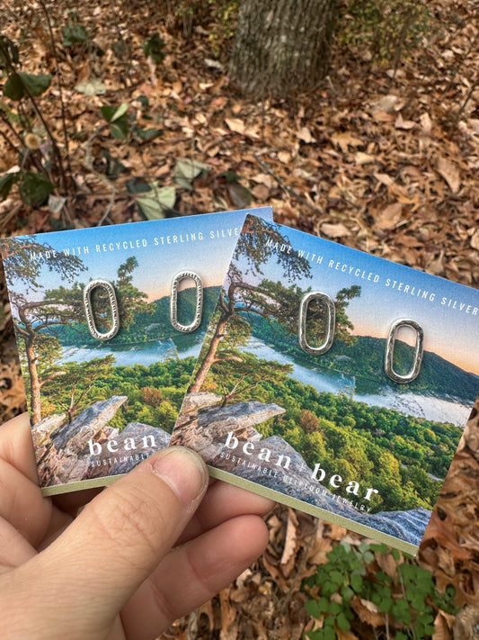 Oval hammered studs - Potomac collection