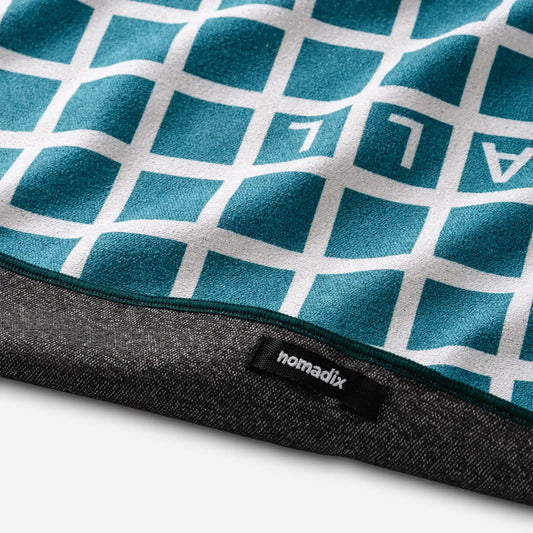 Pickleball Towel: Pickleball Net Teal Ocean