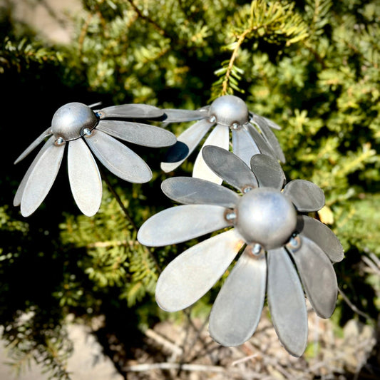Metal Coneflowers | Yard Art