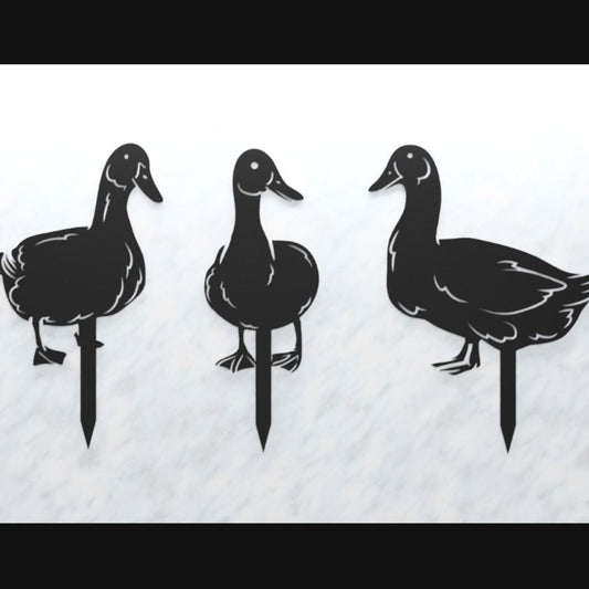 3-Pack Metal Farm Duck Yard Art
