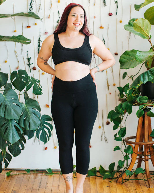 High Rise 3/4 Length Leggings Plain Black