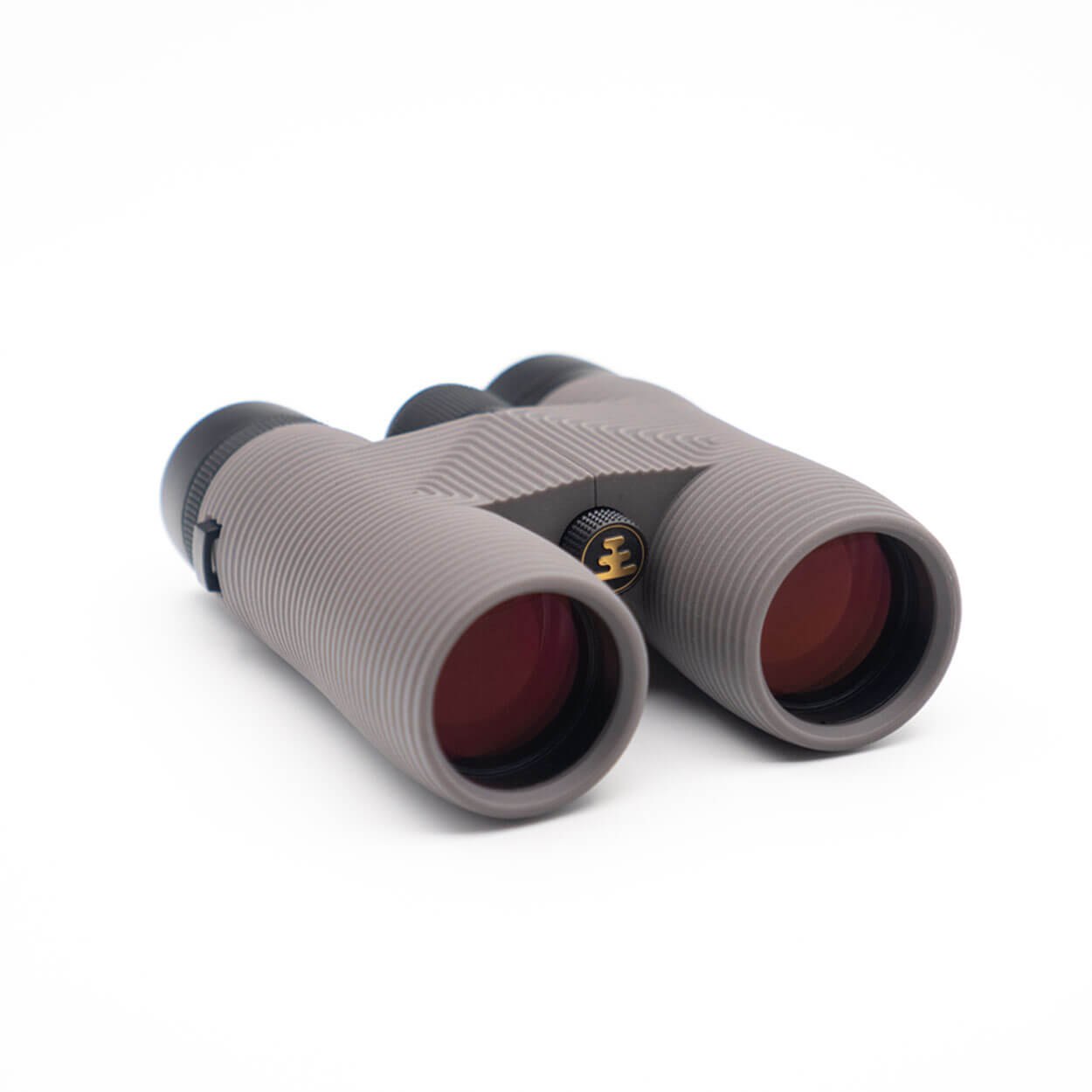 Pro Issue 10x42