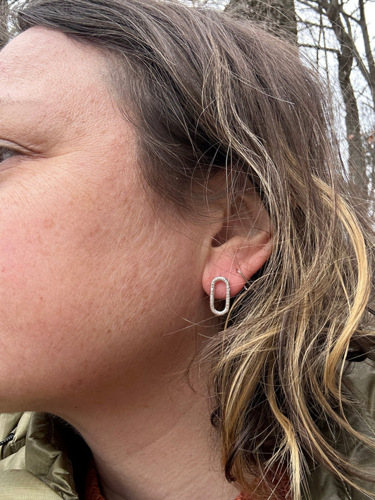 Oval hammered studs - Potomac collection