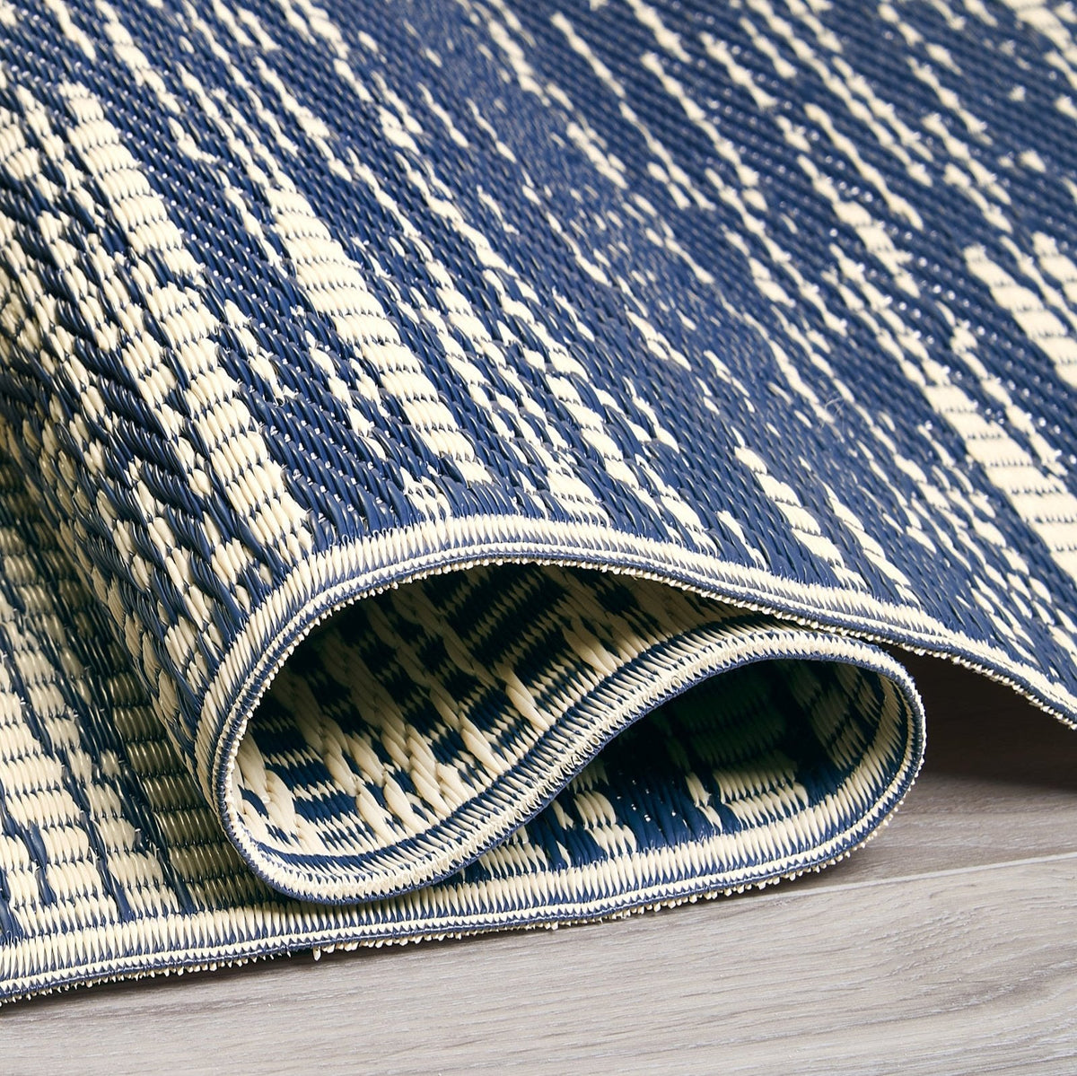 Brooklyn - Blue Outdoor Rug for Patio