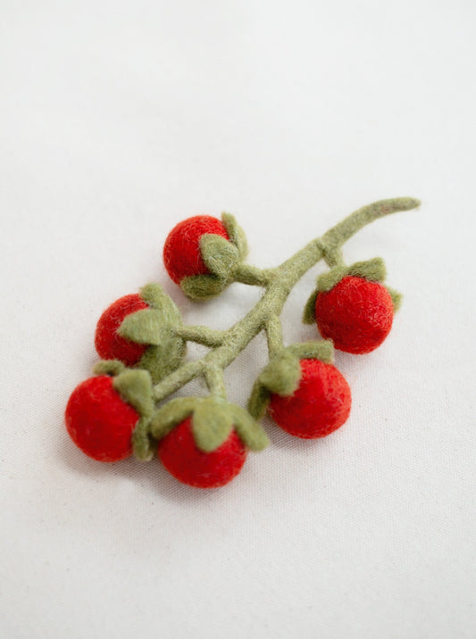 CHERRY TOMATO VINE WOOL DOG & CAT TOY
