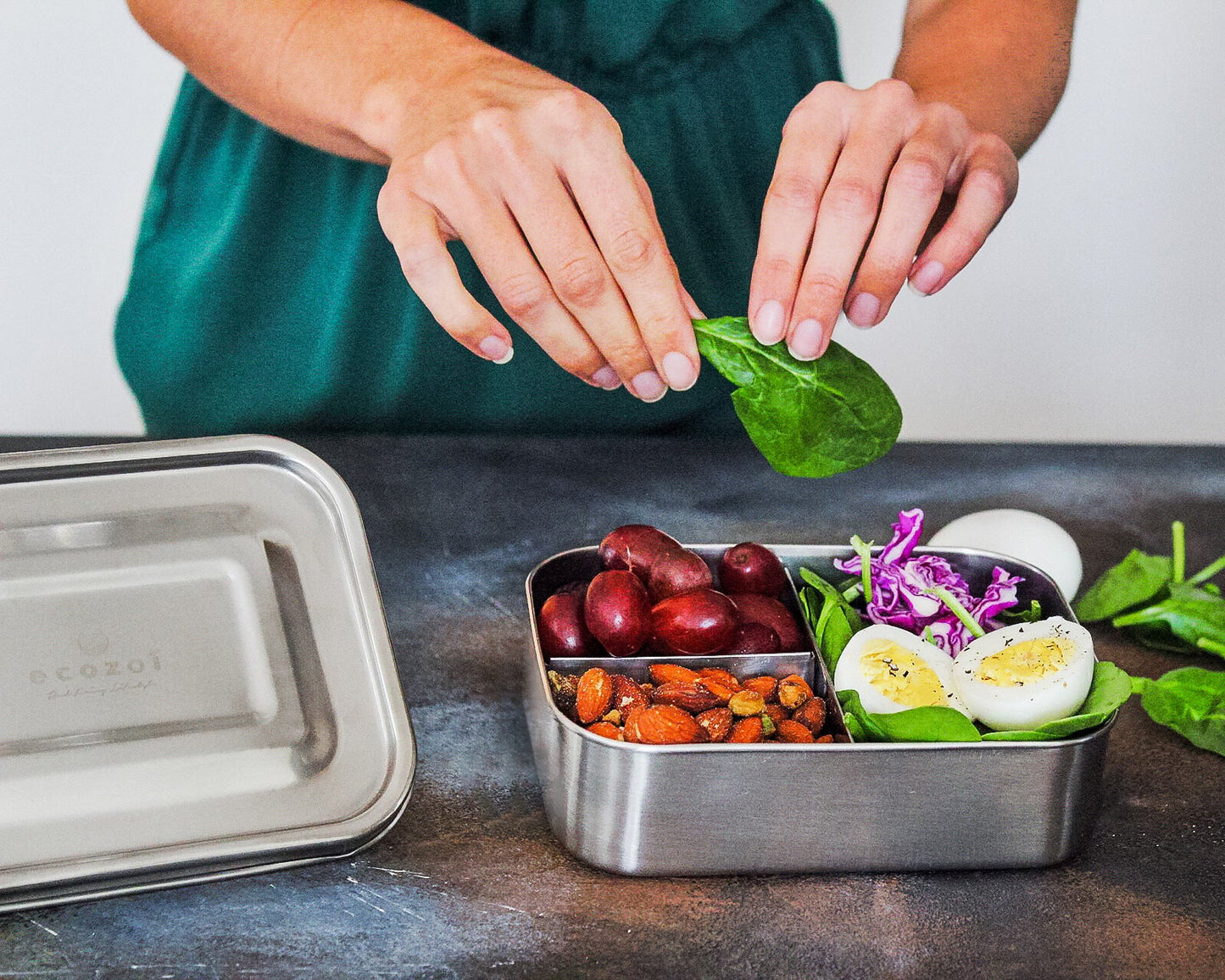 STAINLESS STEEL LUNCH BOX, 3 COMPARTMENT MICROWAVABLE, 24 OZ