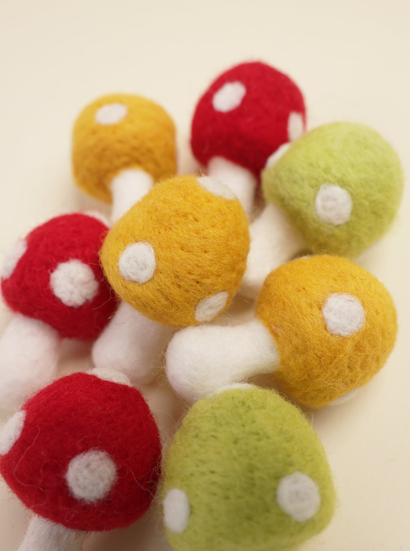SHROOMS CAT TOY SET