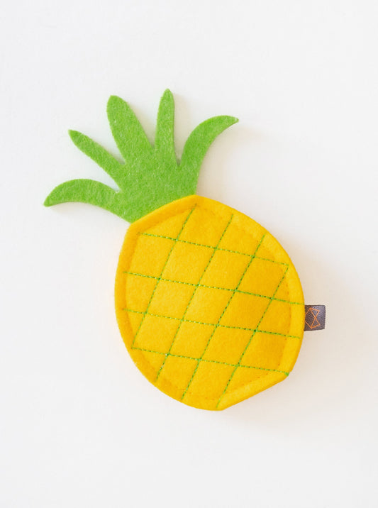 PINEAPPLE CATNIP TOY