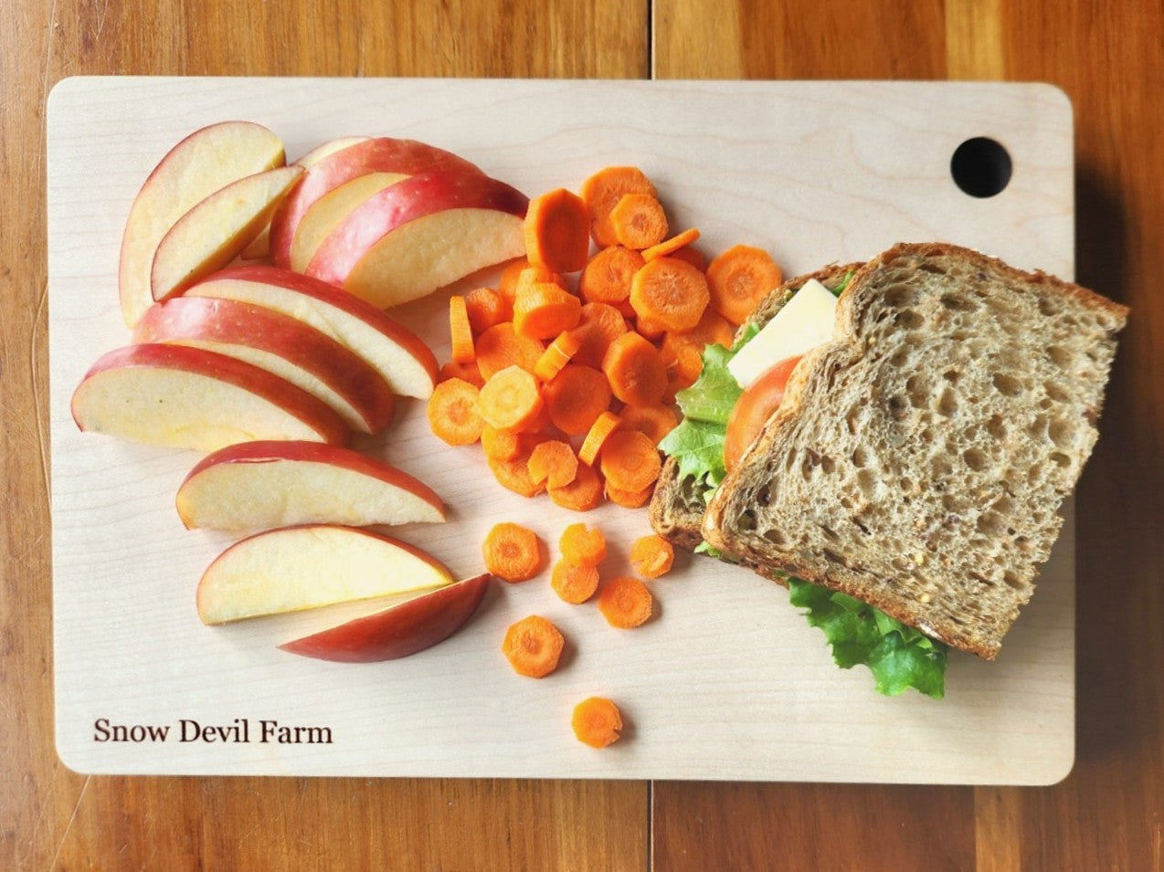 Single-Plank Cutting Board