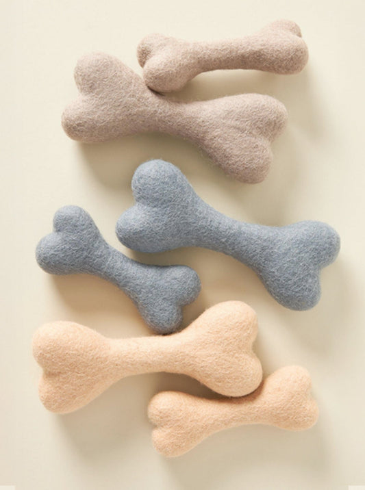 NEUTRAL WOOLBONE DOG TOY