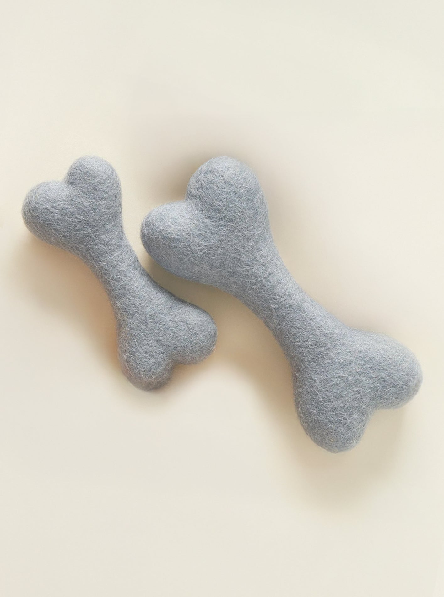 NEUTRAL WOOLBONE DOG TOY