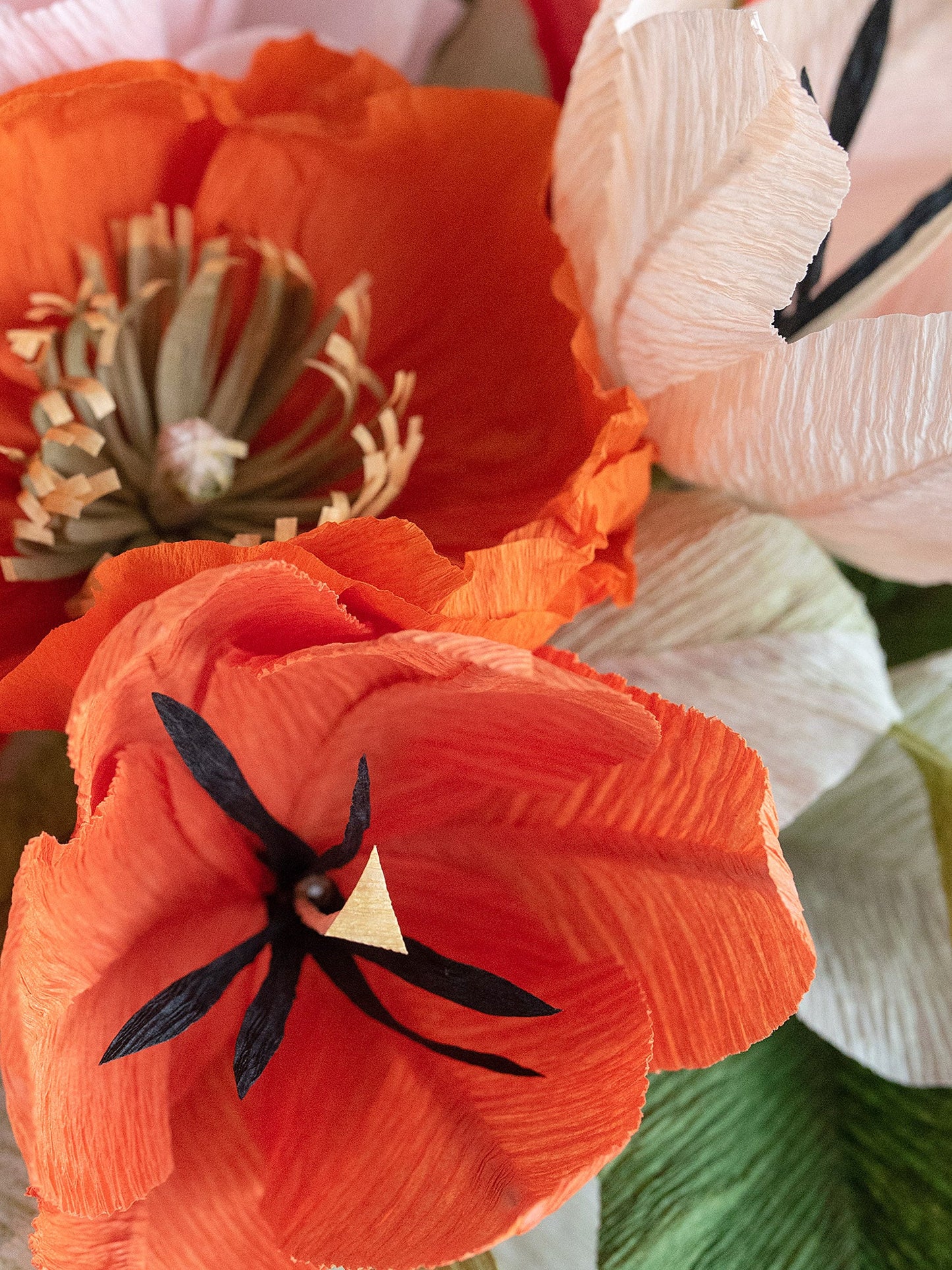 Hot To Trot | Modern Paper Flower Bouquet