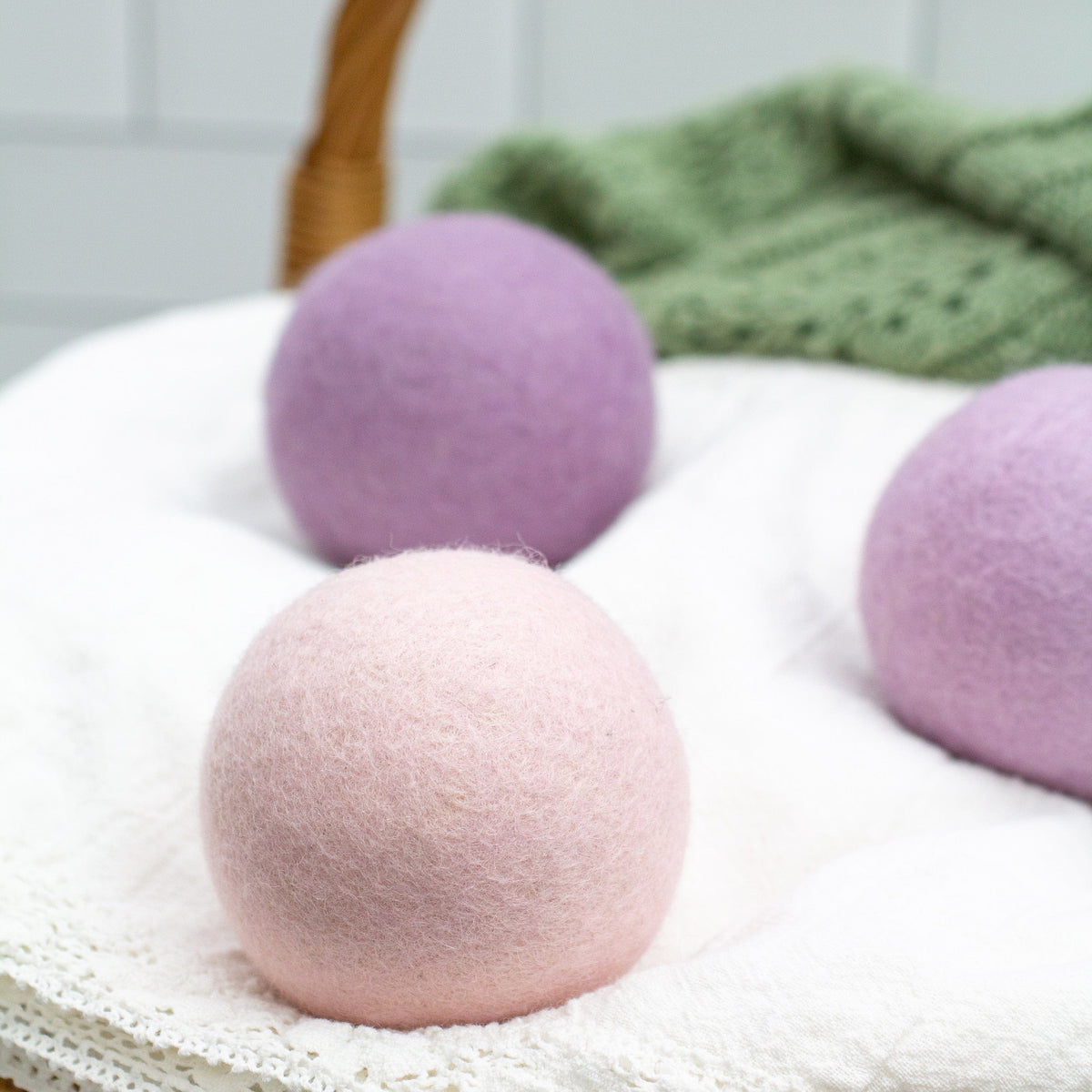 Amethyst Ombre (Purple) Dryer Balls