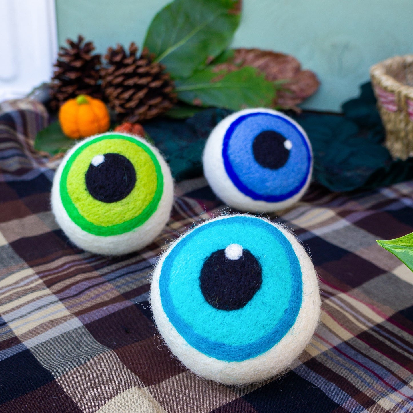 Blue Eerie Eyeballs - Limited Edition Dryer Balls