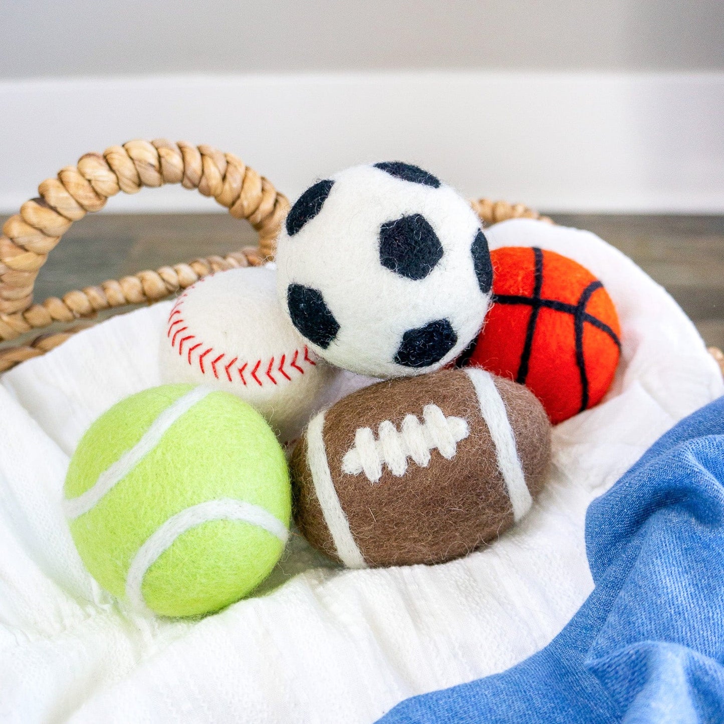 Laundry MVPs - Sport Dryer Balls
