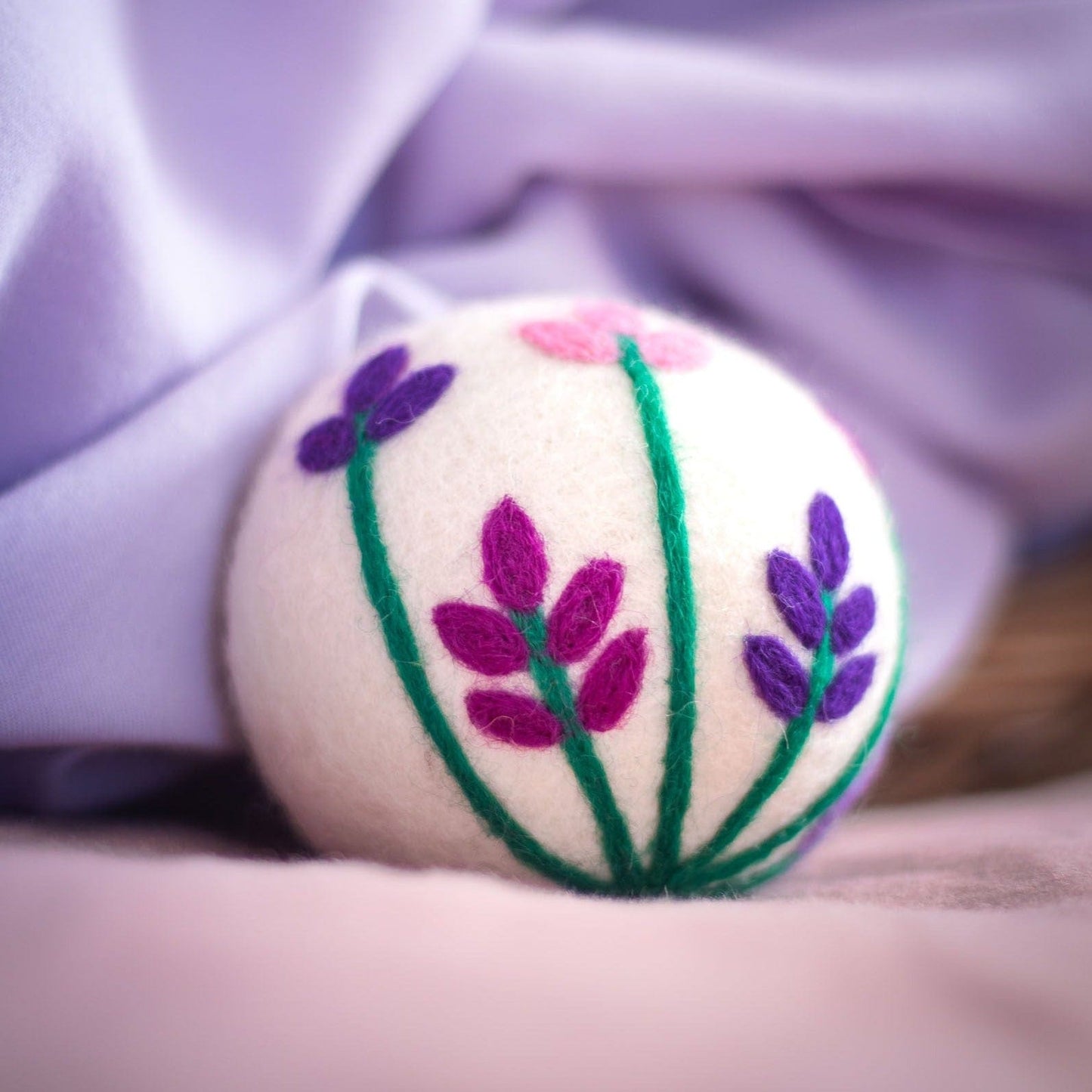 Lavender Fields Bee Dryer Balls