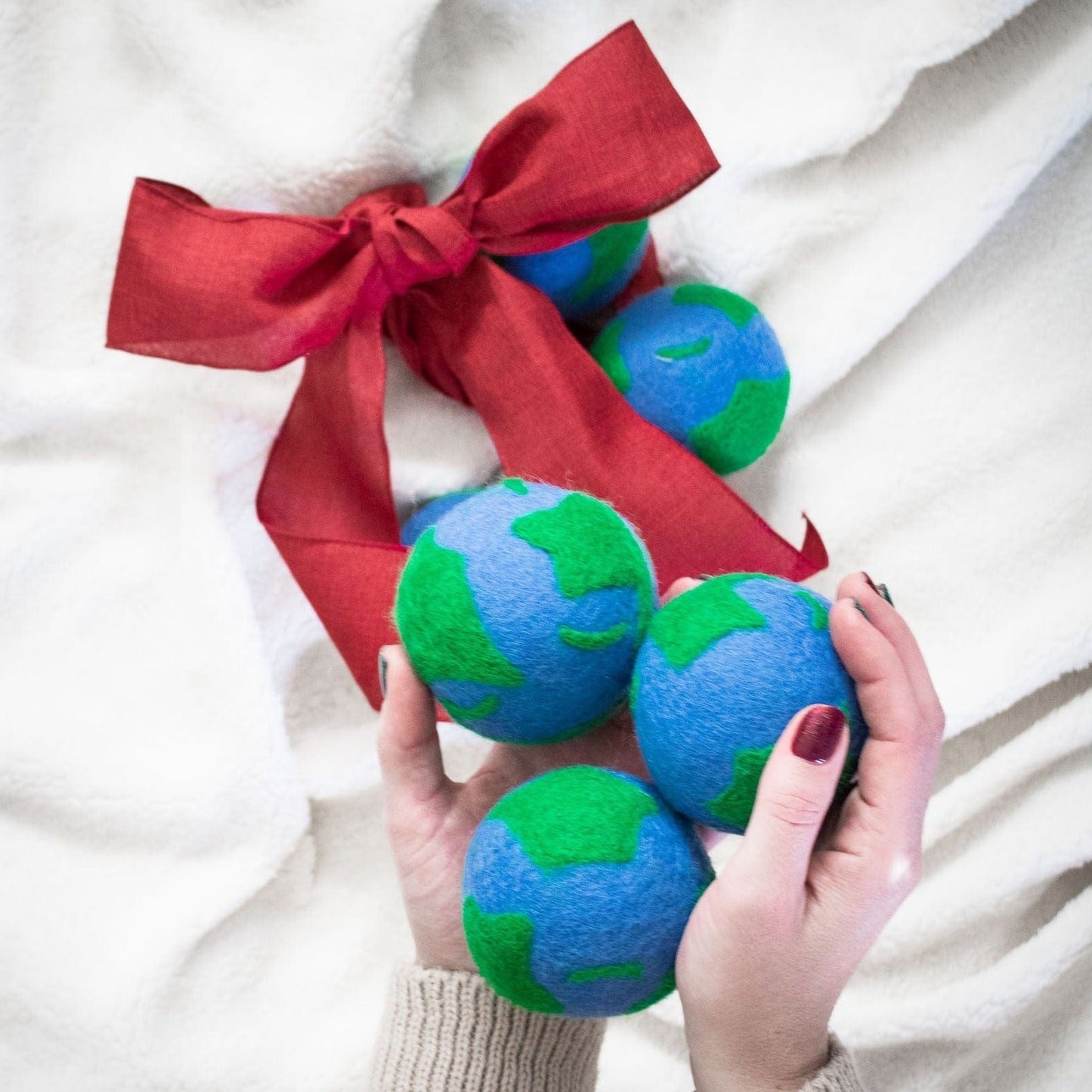 Mama Earth Dryer Balls