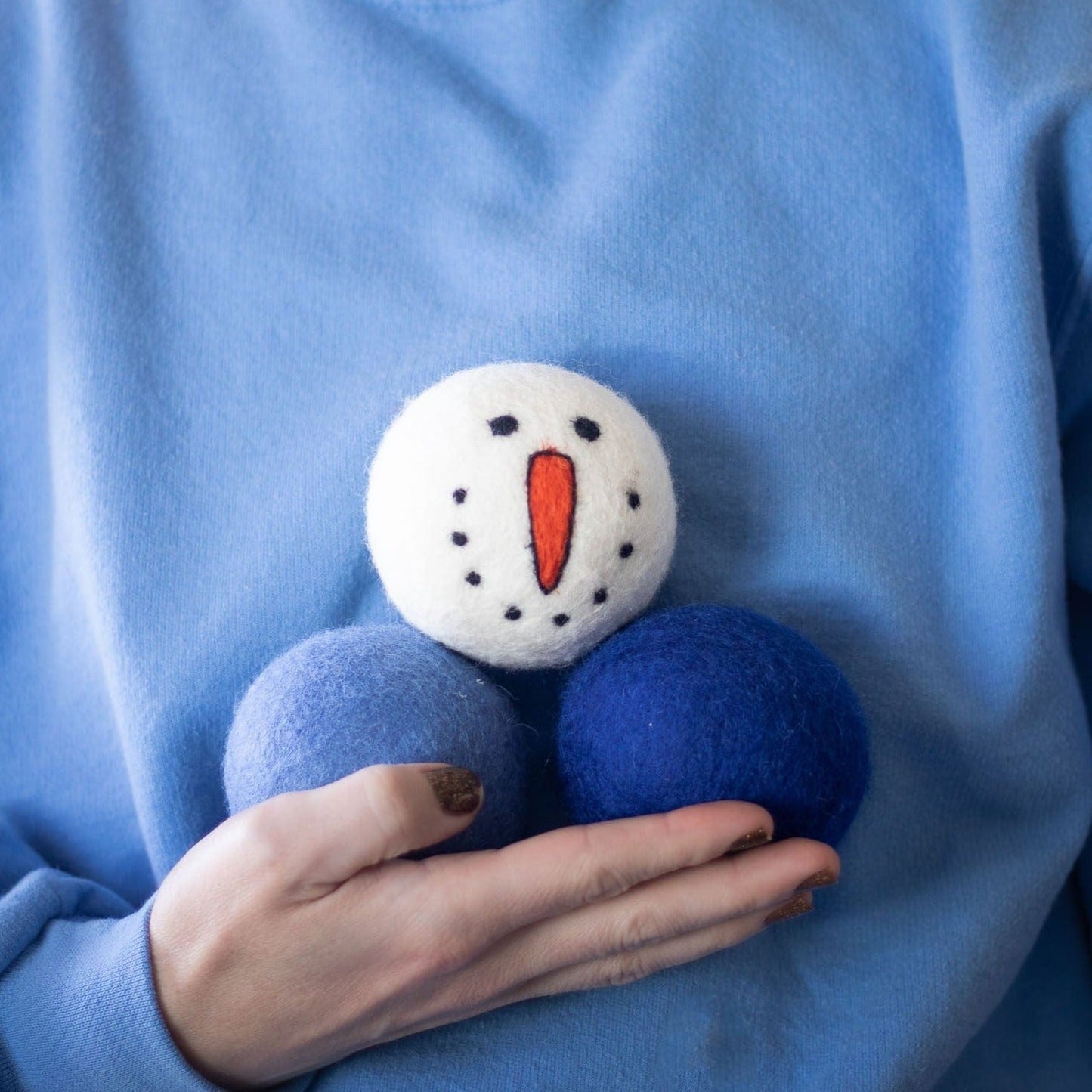 Vintage Holidays - Blue Dryer Balls