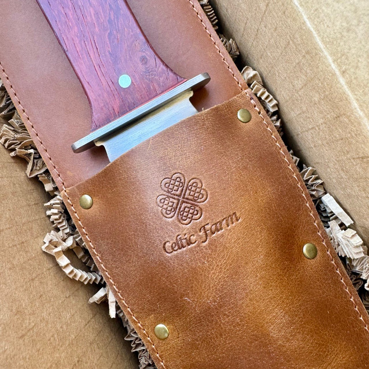 Hori Hori Garden Gift Box | Hori, Custom Leather Sheath & Dual Surface Diamond Sharpener