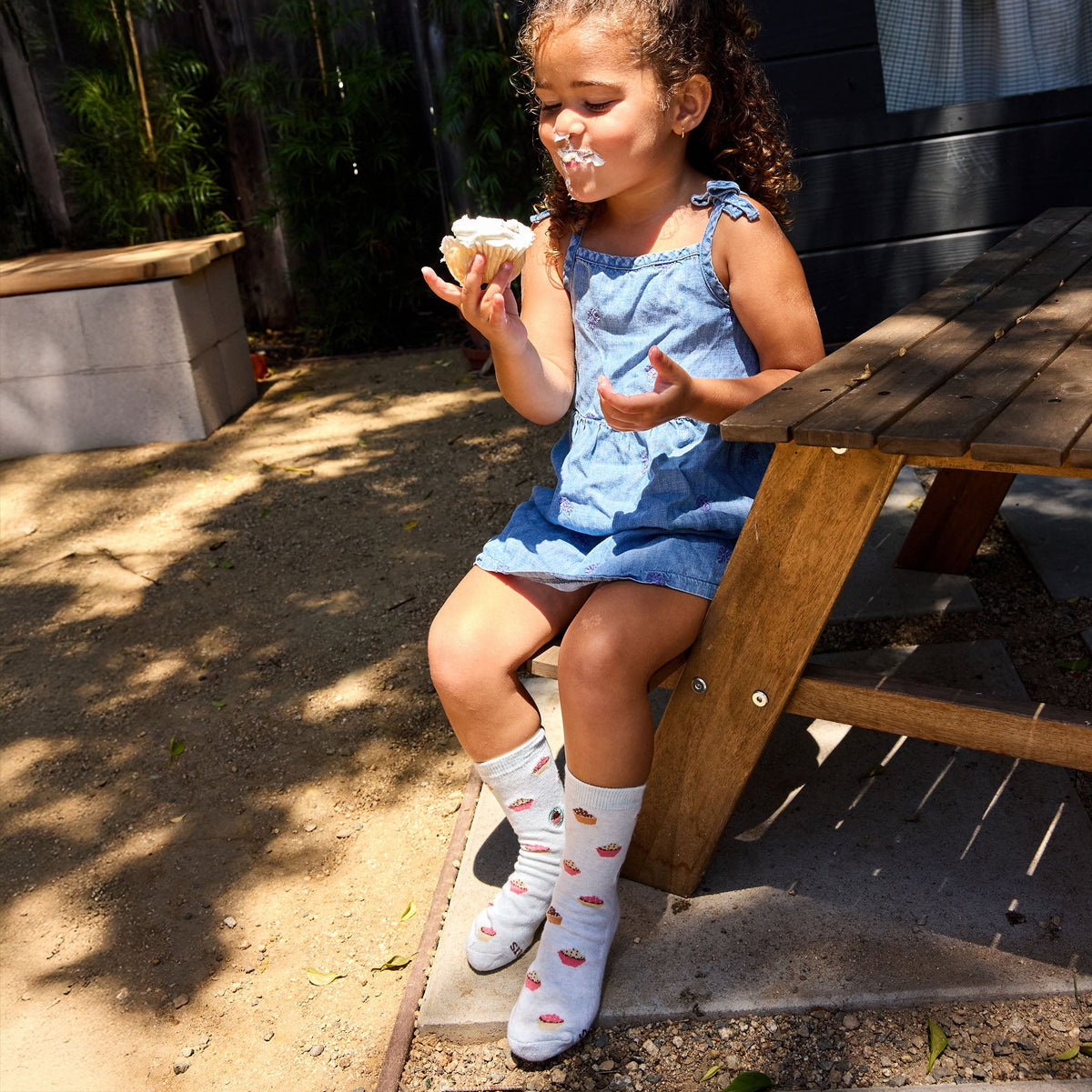 Kids Socks that Provide Meals